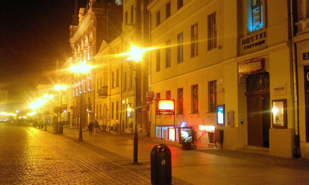 Hostel Freedom Stary Toruń Exteriör bild