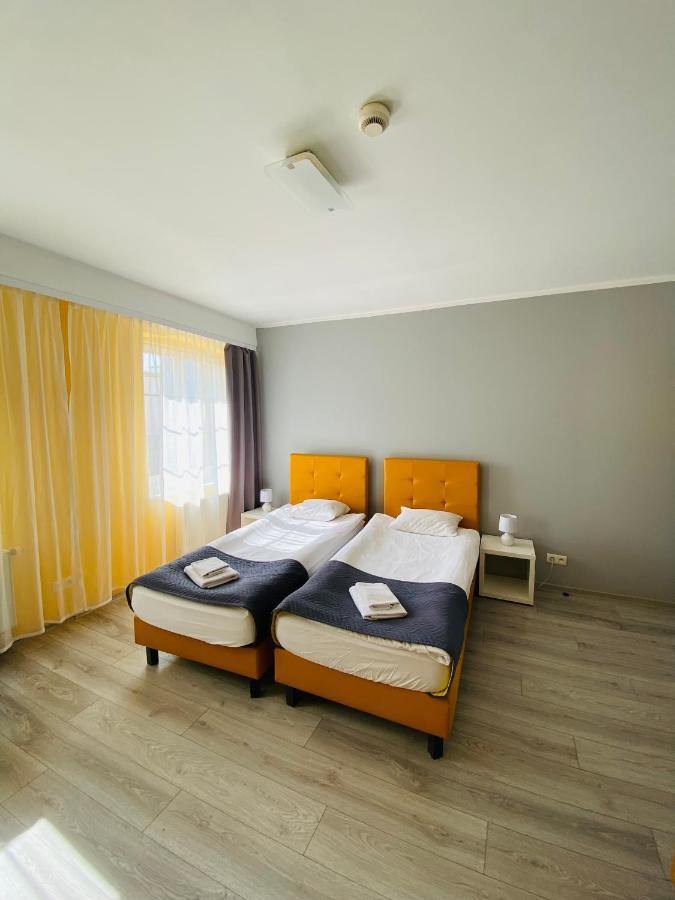 Hostel Freedom Stary Toruń Exteriör bild