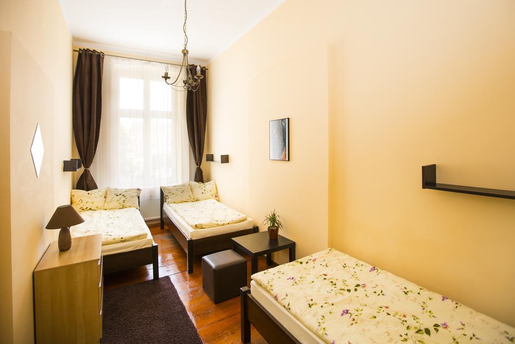 Hostel Freedom Stary Toruń Rum bild